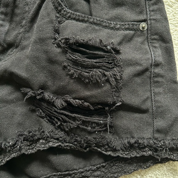 Distressed black denim shorts - Picture 4 of 4